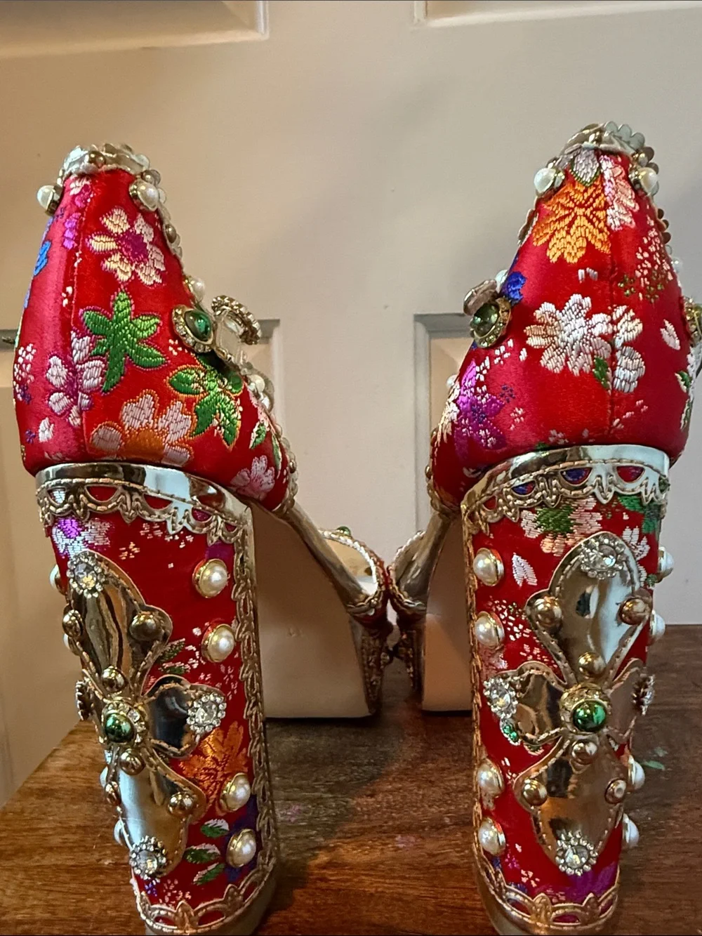 Azalea Wang Cici Red Platform heels